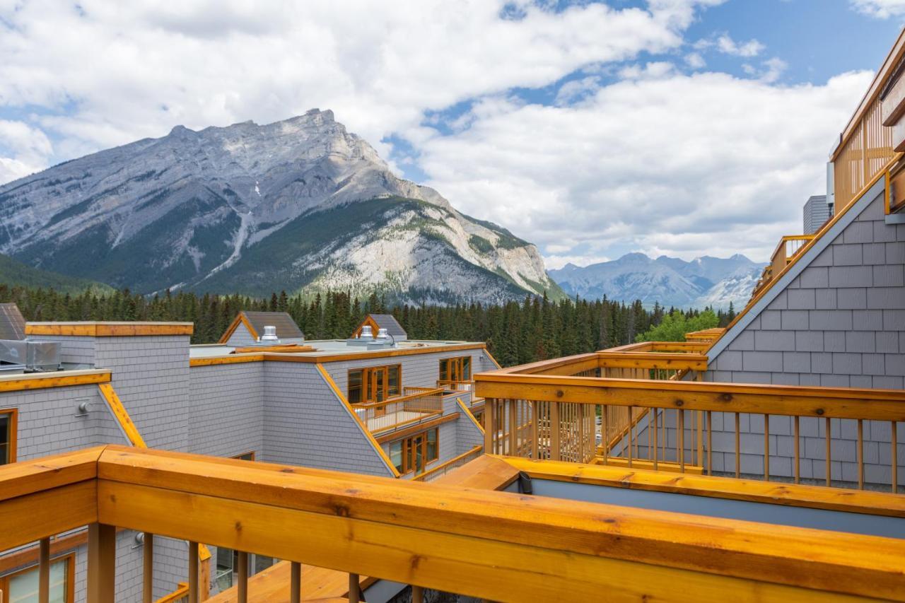 Hotel Canoe And Suites Banff Exterior foto